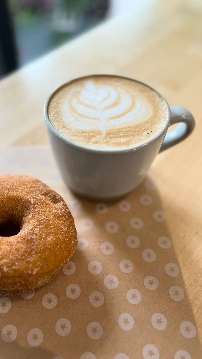 Blue Star Donuts — photo 6