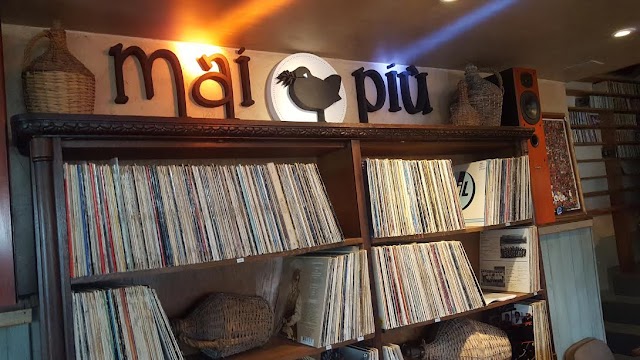 Mai piu bar