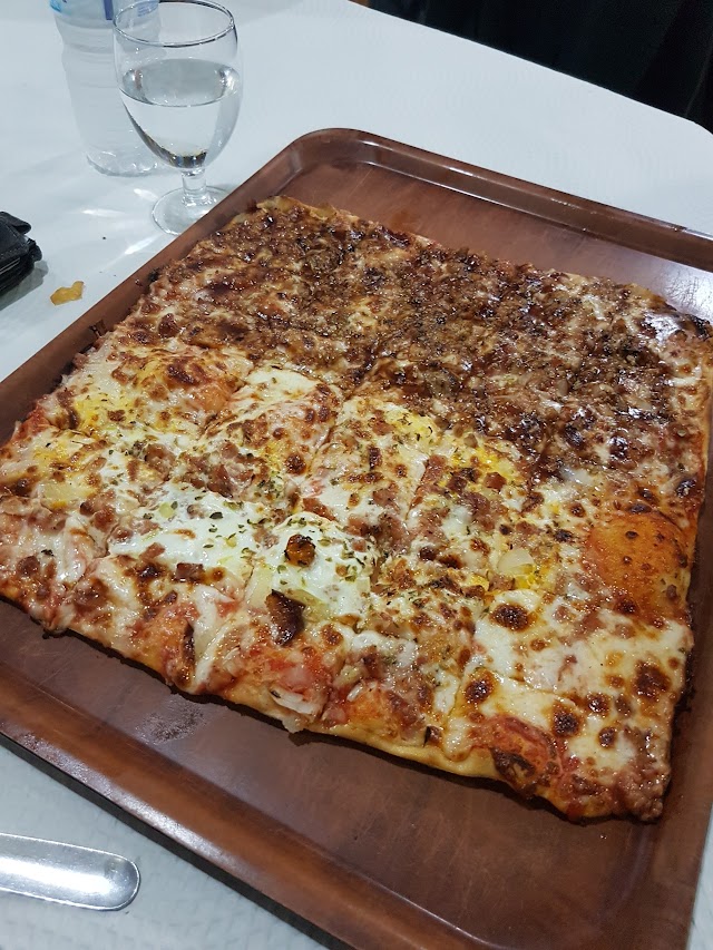 Pizzería Caruso
