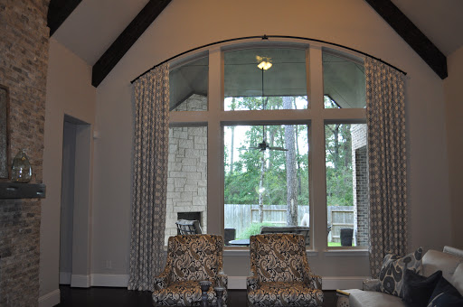 Custom Window Wear - Thumbnail