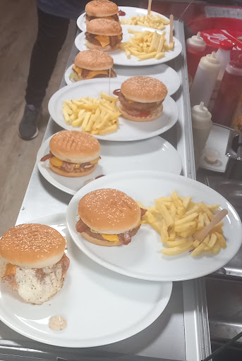 Photo 7 - FOOD A MEEN