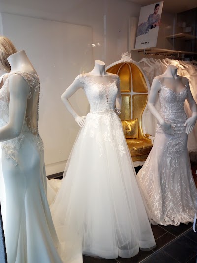 Photos of Bridal and evening fashions by Jil`s-Bride