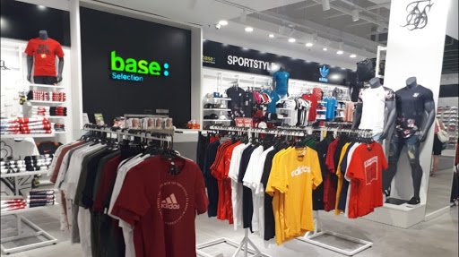 Base: selection - Visual