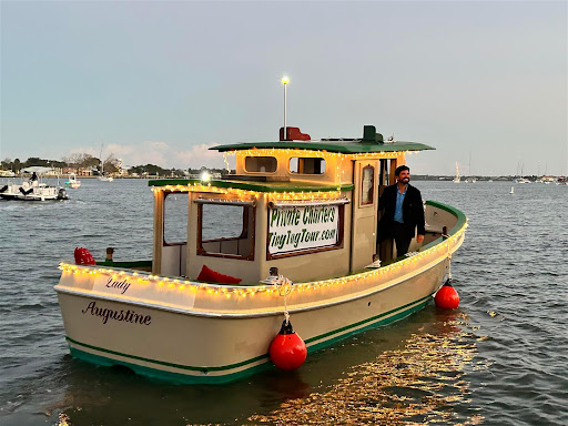 Tiny Tug Tours - Visual