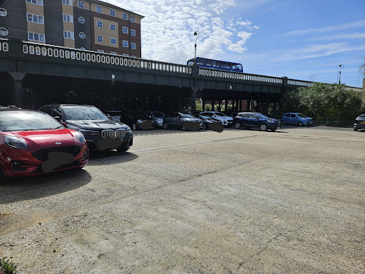 Cruise park and ride LTD - Thumbnail