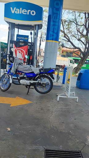 Gasolinera Valero