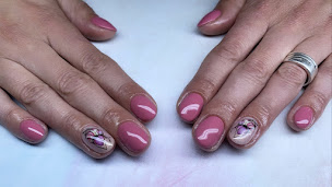 Photo n°6 de LD'nails à Nancras (Institut de beauté)