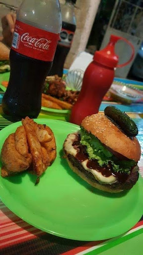 Loren's Burger al Carbón - Thumbnail