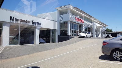 Photos of Monument Toyota Constantia