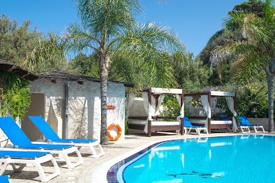 Photos of Resort Hotel Rocca Di Vadaro