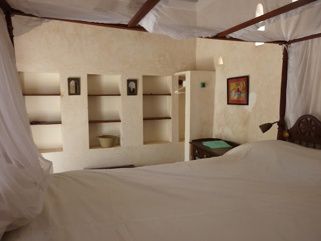 Subira House