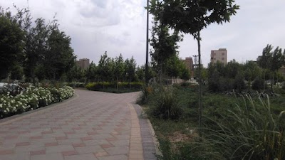 Photos of Manzariyeh Park