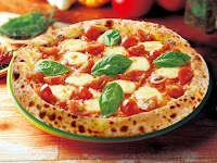 ナポリの窯 伴店