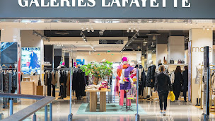 Photo n°2 de Galeries Lafayette Lyon à Lyon (Magasin de vêtements pour femmes)