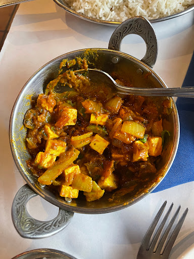Curry Inne Indian Cuisine - Thumbnail