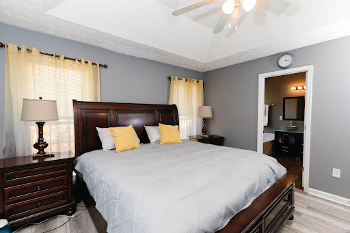 Cindy Lou Homes - Keller Williams Premier - Thumbnail