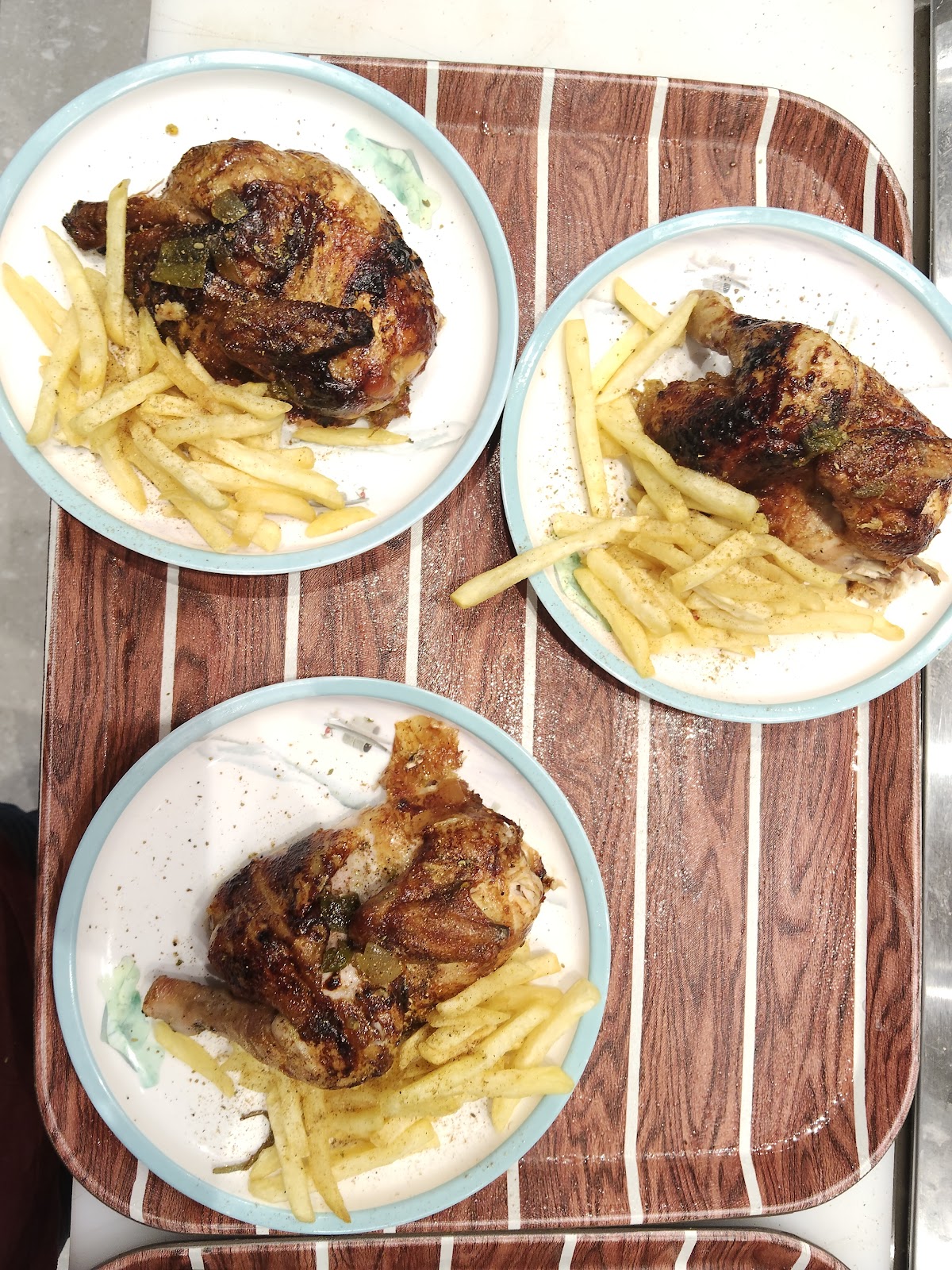 مطعم سندويشات الشعب - صورة 4
