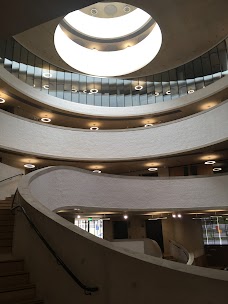 Blavatnik School of Government oxford