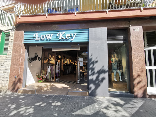 Low Key - Visual