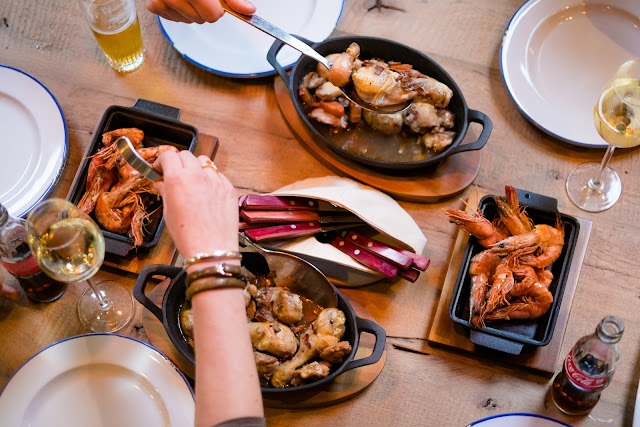 Floor Brasserie Lounge