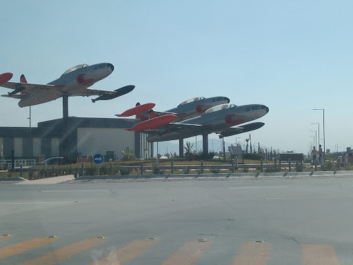 Parque Cultural Y Recreativo Centenario De La Fuerza Aerea. - Thumbnail