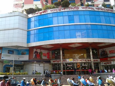 Photos of Diamond plaza