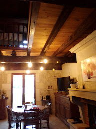 Photo n°8 de A-D Peinture à Lussant (Peintre en bâtiment)