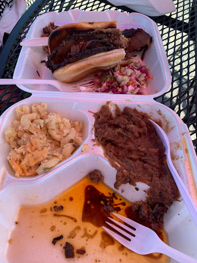 M & C BBQ