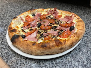 Photo n°2 de Scarselli’s Pizza 2 à Clarensac (Pizzas à emporter)