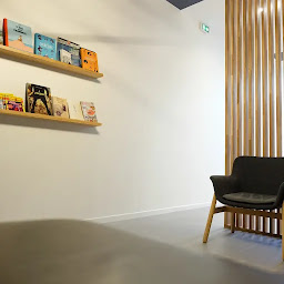 Photo n°2 de Dr Sylvie MA Francin - Cabinet dentaire l'Envolée - Parodontie Implantologie Esthétique-Montpellier - Castelnau le Lez à Castelnau-le-Lez (Parodontiste)