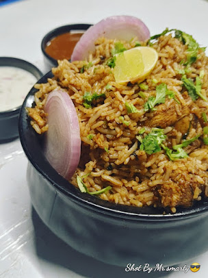 Af1qipmu7fkffbvyqdw3xf Q7wp9tlmnsuimxpagh8ii=s406 K No