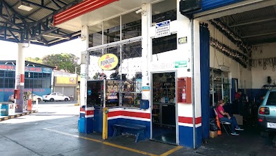Photos of Mi Servicentro Naranjo