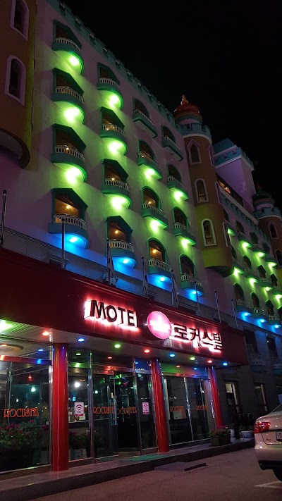 Photos of 로커스텔
