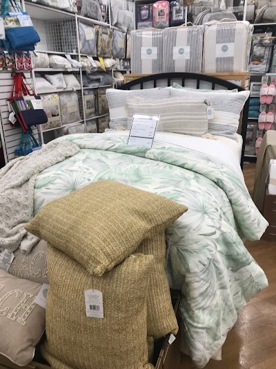 Bed Bath & Beyond