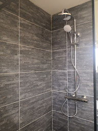 Photo n°1 de Plomberie YB à Meyzieu (Prestataire de réaménagement de cuisine)