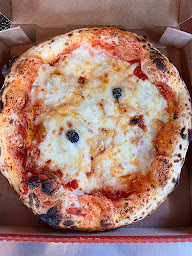 Photo n°3 de Le chalet à pizzas fabrègues à Fabrègues (Pizzeria)