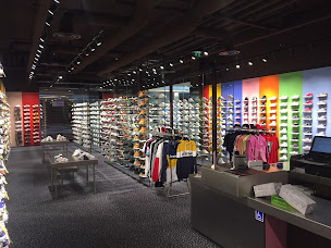 Photo n°25 de Hylton Evry – EVRY 2 à Évry-Courcouronnes (Boutique d'accessoires de mode)