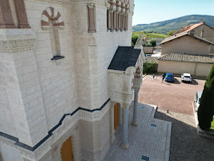 Photo n°26 de Murati-Esnault à Taponas (Service d'entretien des gouttières)