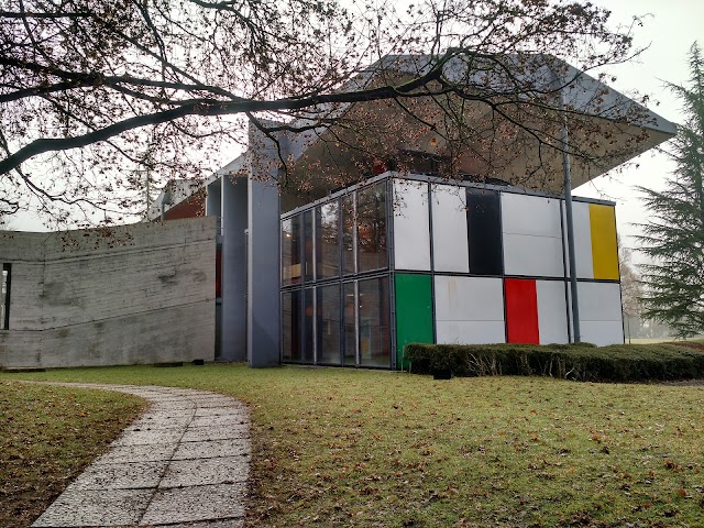 Le Corbusier House