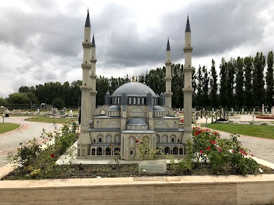 Sazova Science Park Turkish World