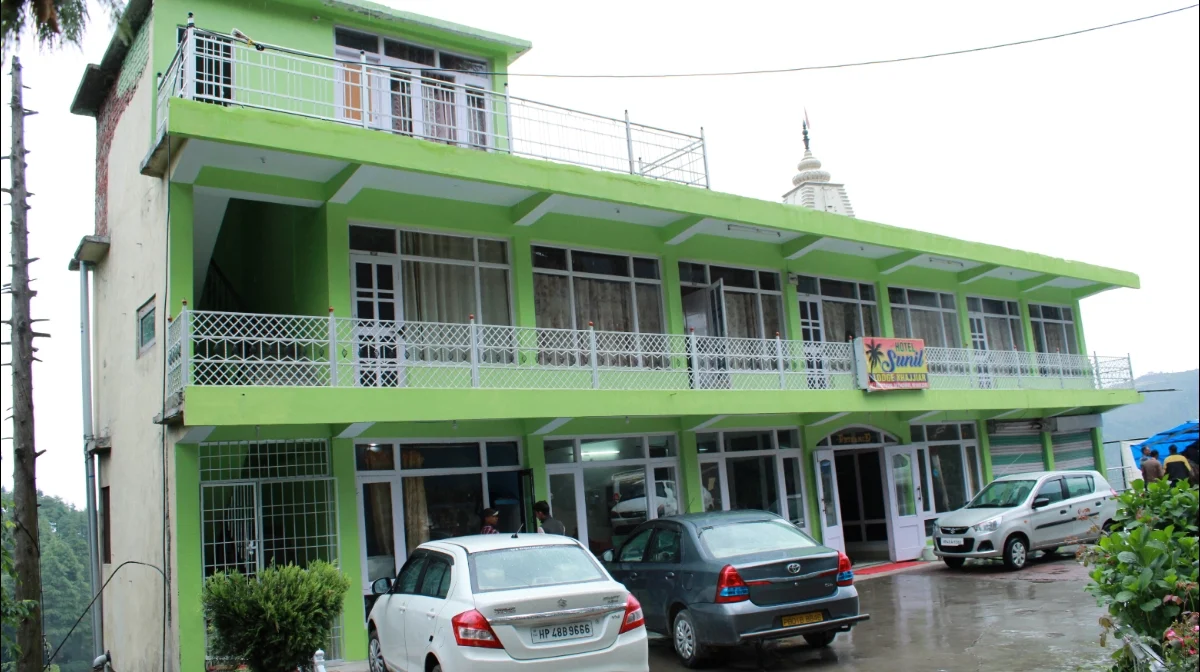 SUNIL LODGE