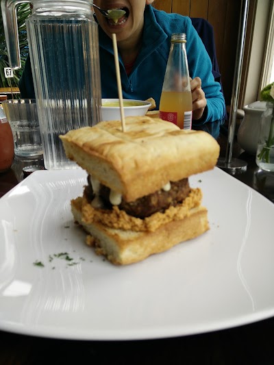 Photos of Niagara Falls Cafe
