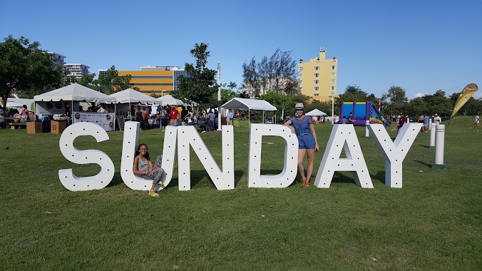 Jardín Urbano de Isla Verde, Author: Carlos Santiago