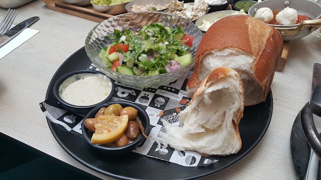 Cafe Cafe