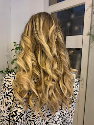 Photo n°17 de Cha’D’Coiff à Inchy (Salon de coiffure)