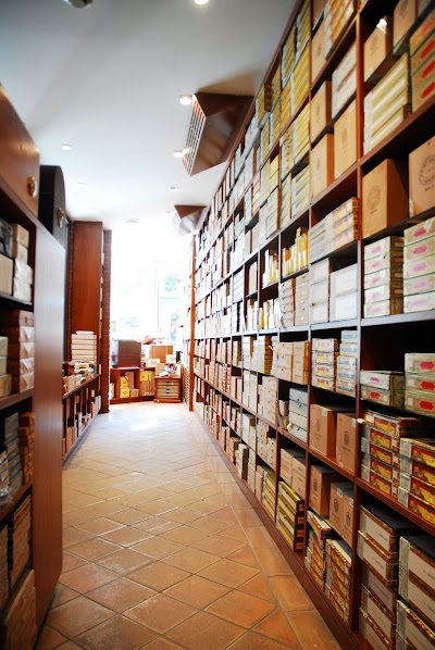 Photos of THE CIGAR SHOP PAS DE LA CASA