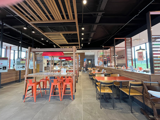 Photo 5 - Burger King