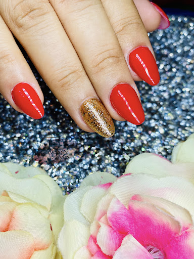 D.A. Nails - Visual