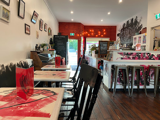 Dog-Eared Café - Thumbnail