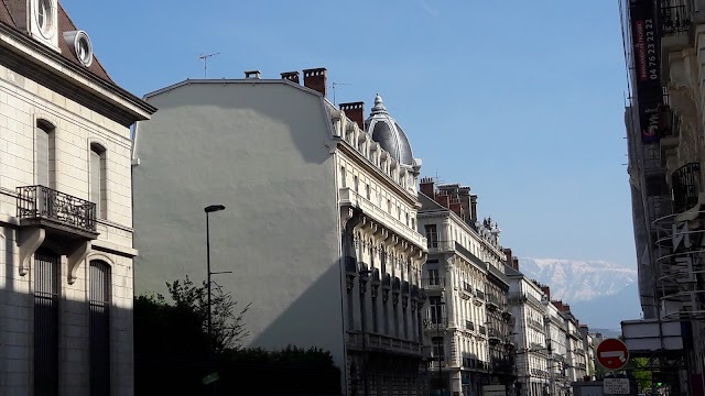 La Nef